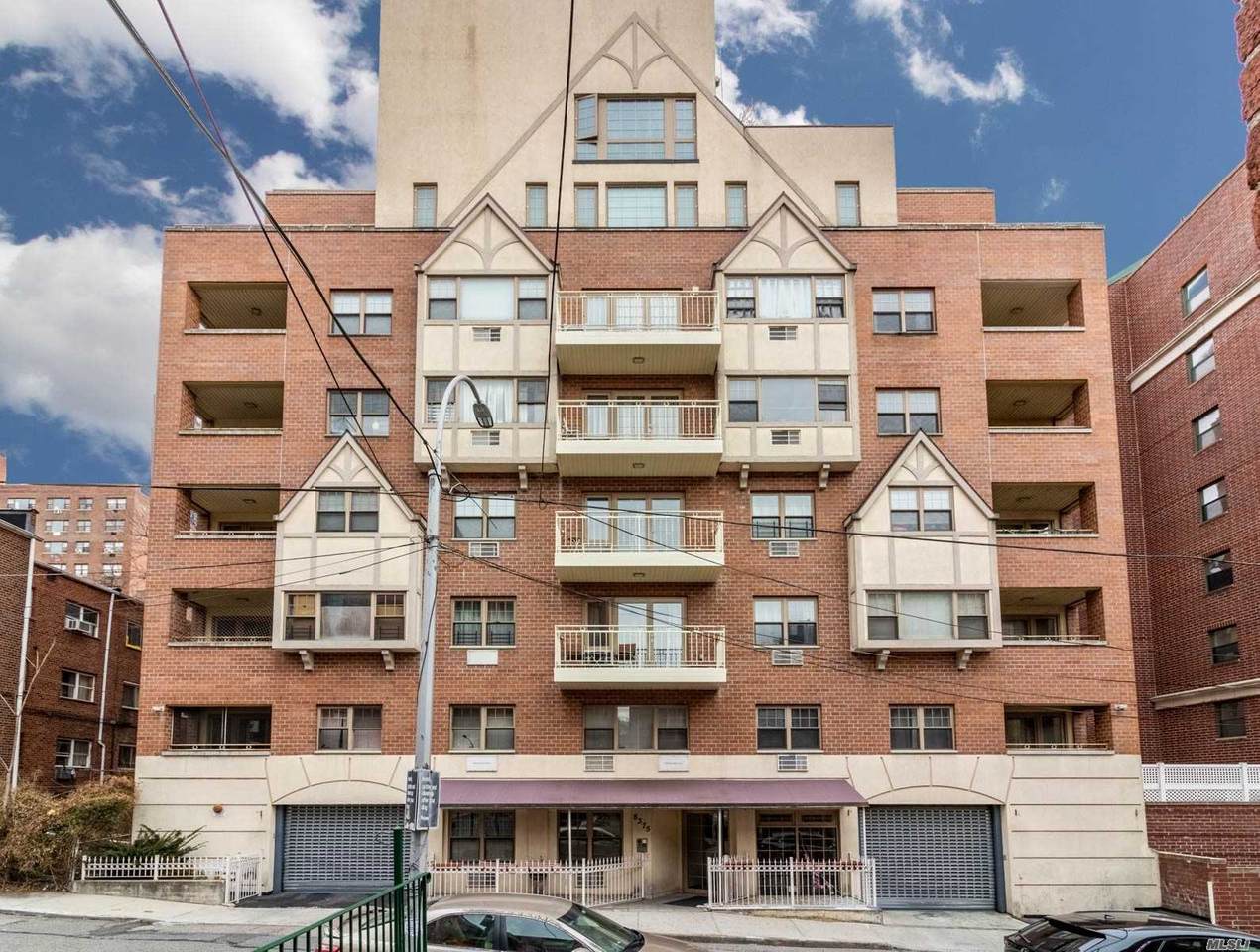 83-75 117th Street - Photo 1