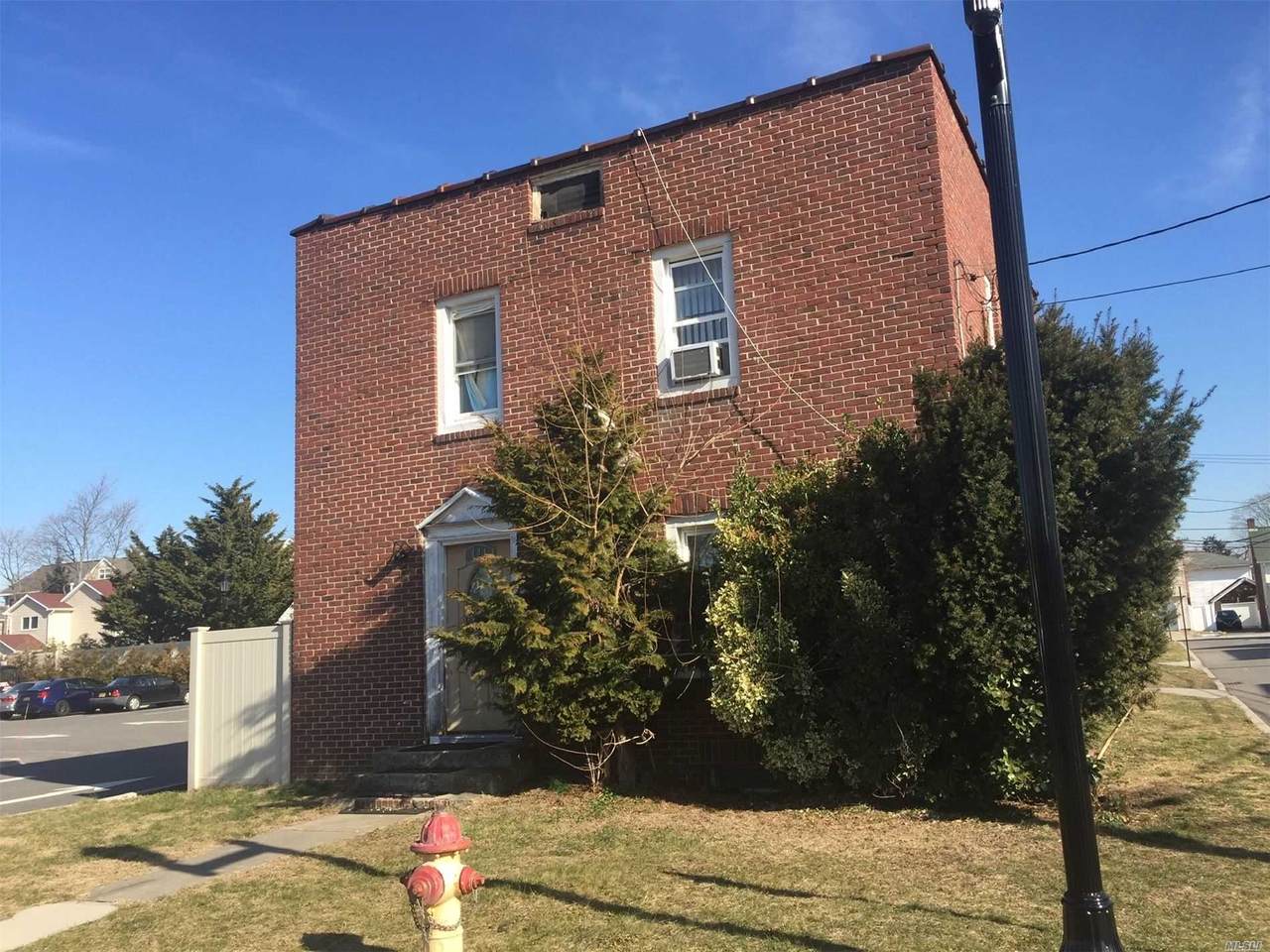 141 Division Street - Photo 1