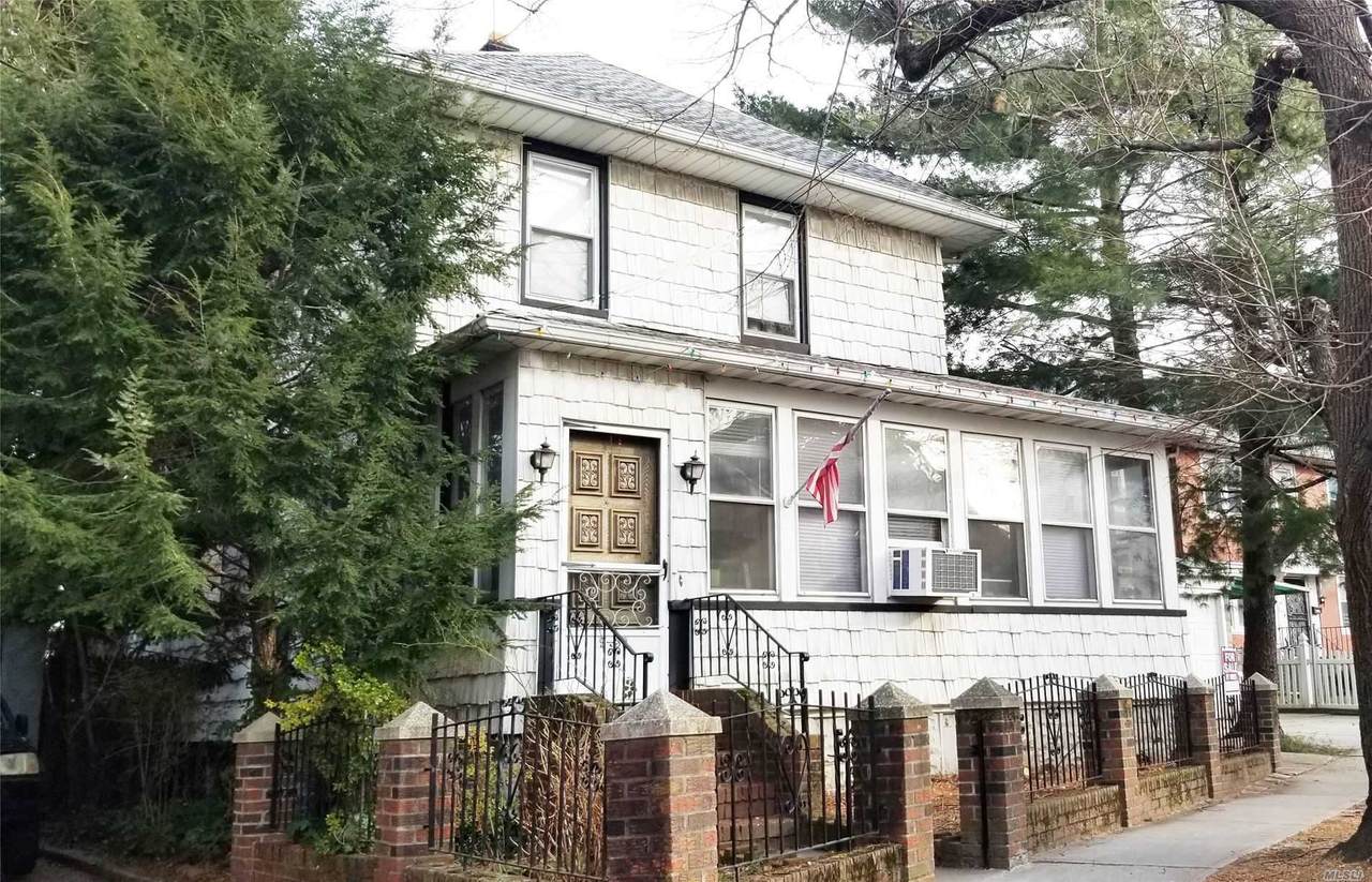 9-39 College Place - Photo 1
