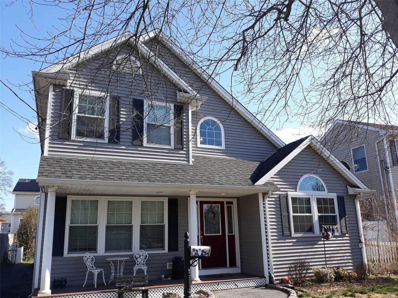 558 9th Street - Photo 1 558 9th Street - Photo 1