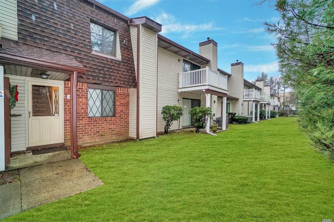 166 Cambridge Drive - Photo 1