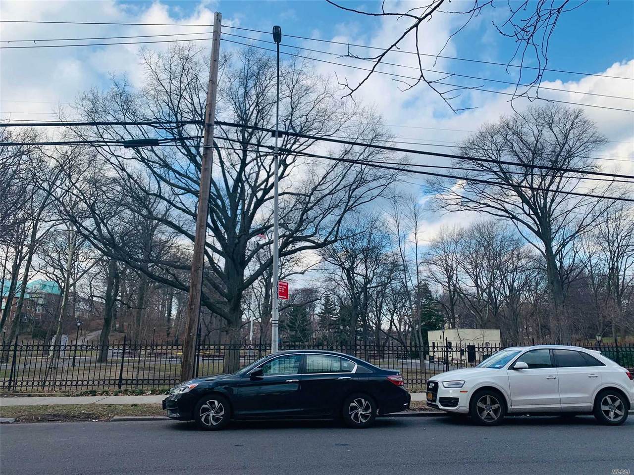 165-20 Highland Avenue - Photo 1