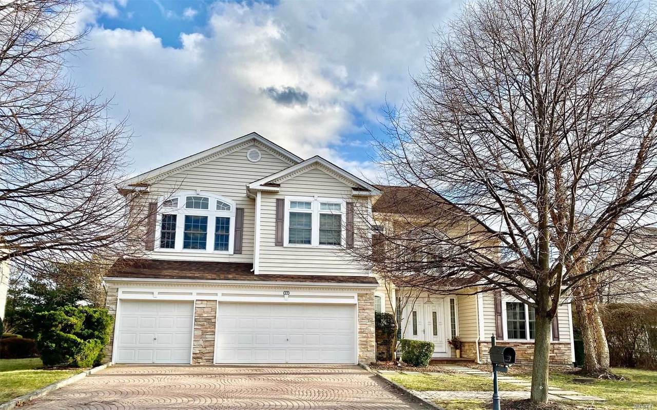 17 Hamlet Woods Drive - Photo 1
