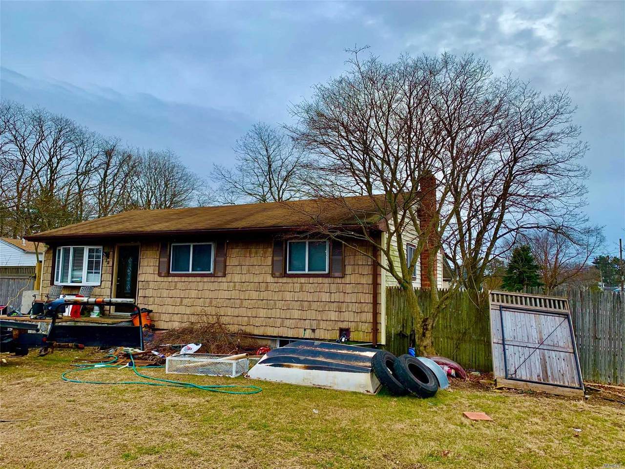 22 Jackson Avenue - Photo 1