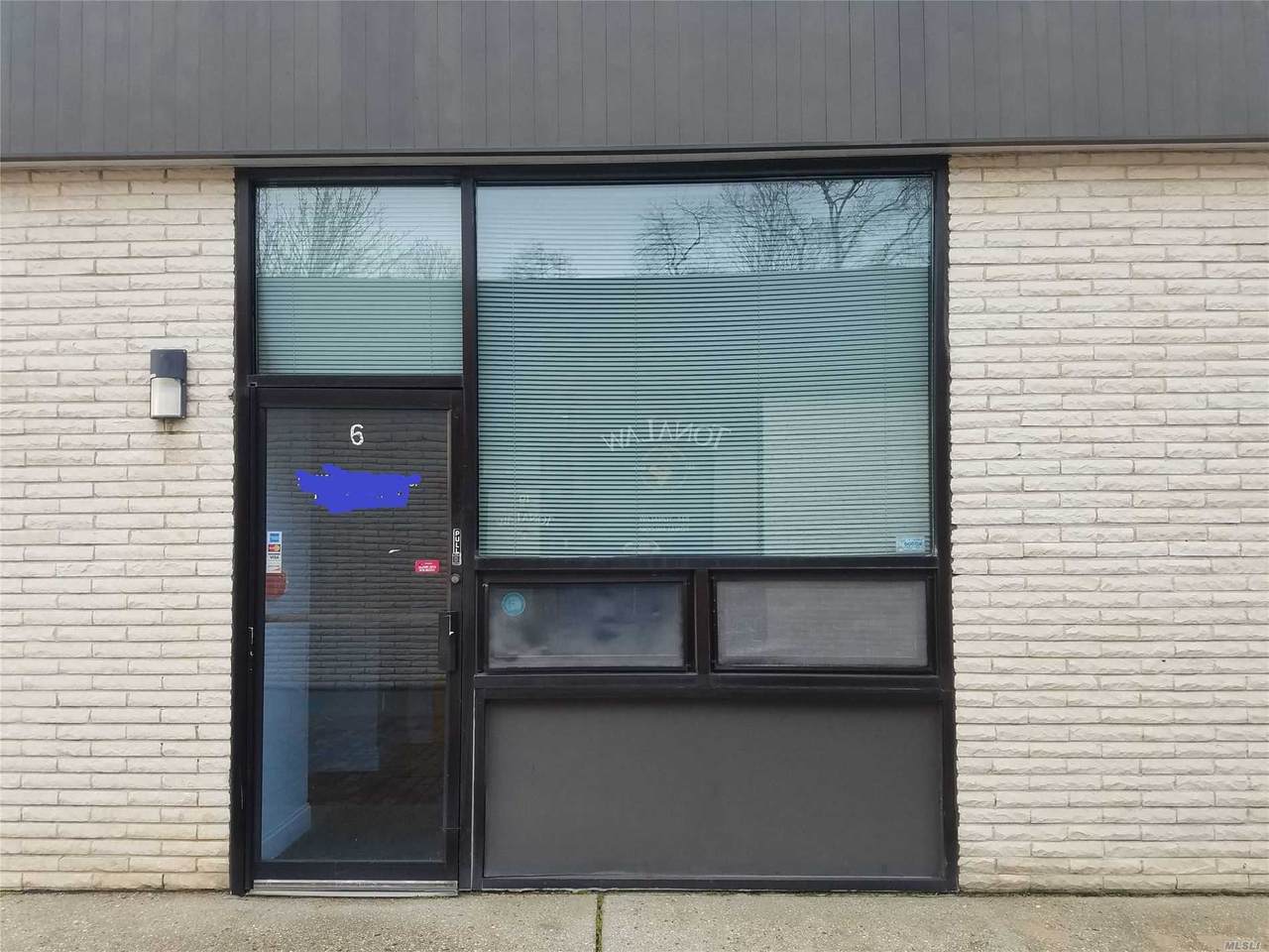 150 Islip Avenue - Photo 1