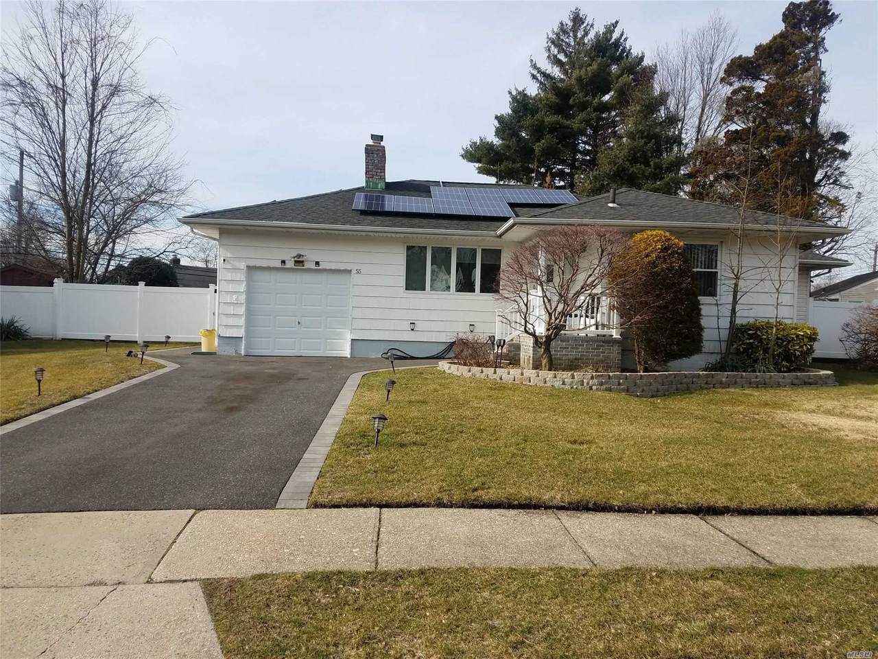 55 Gary Road - Photo 1