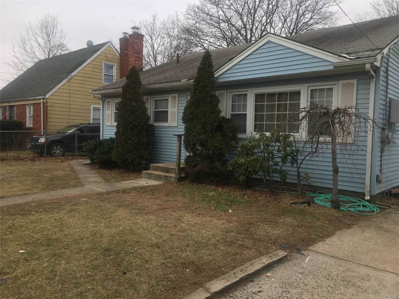 167 Sylvester Street - Photo 1