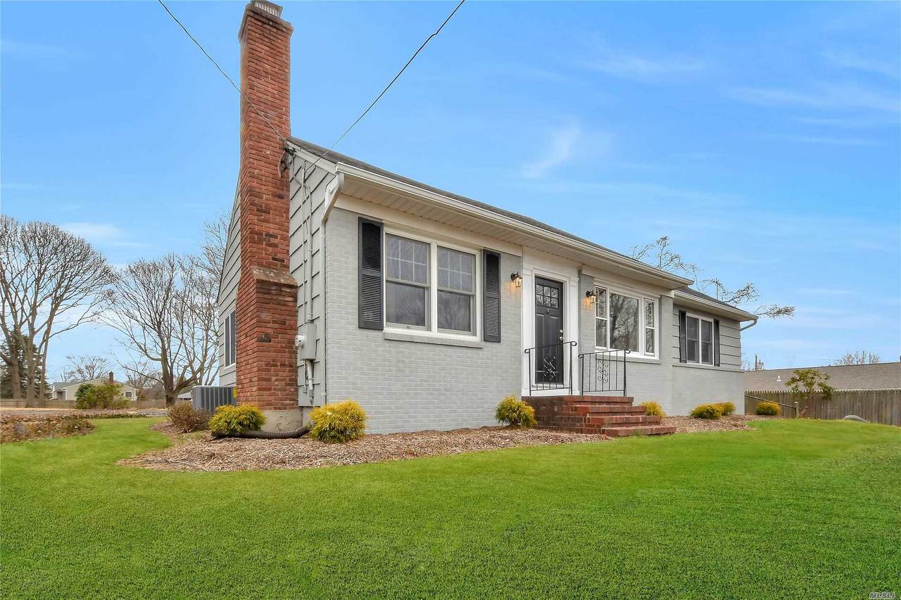 2 Spruce Street - Photo 1