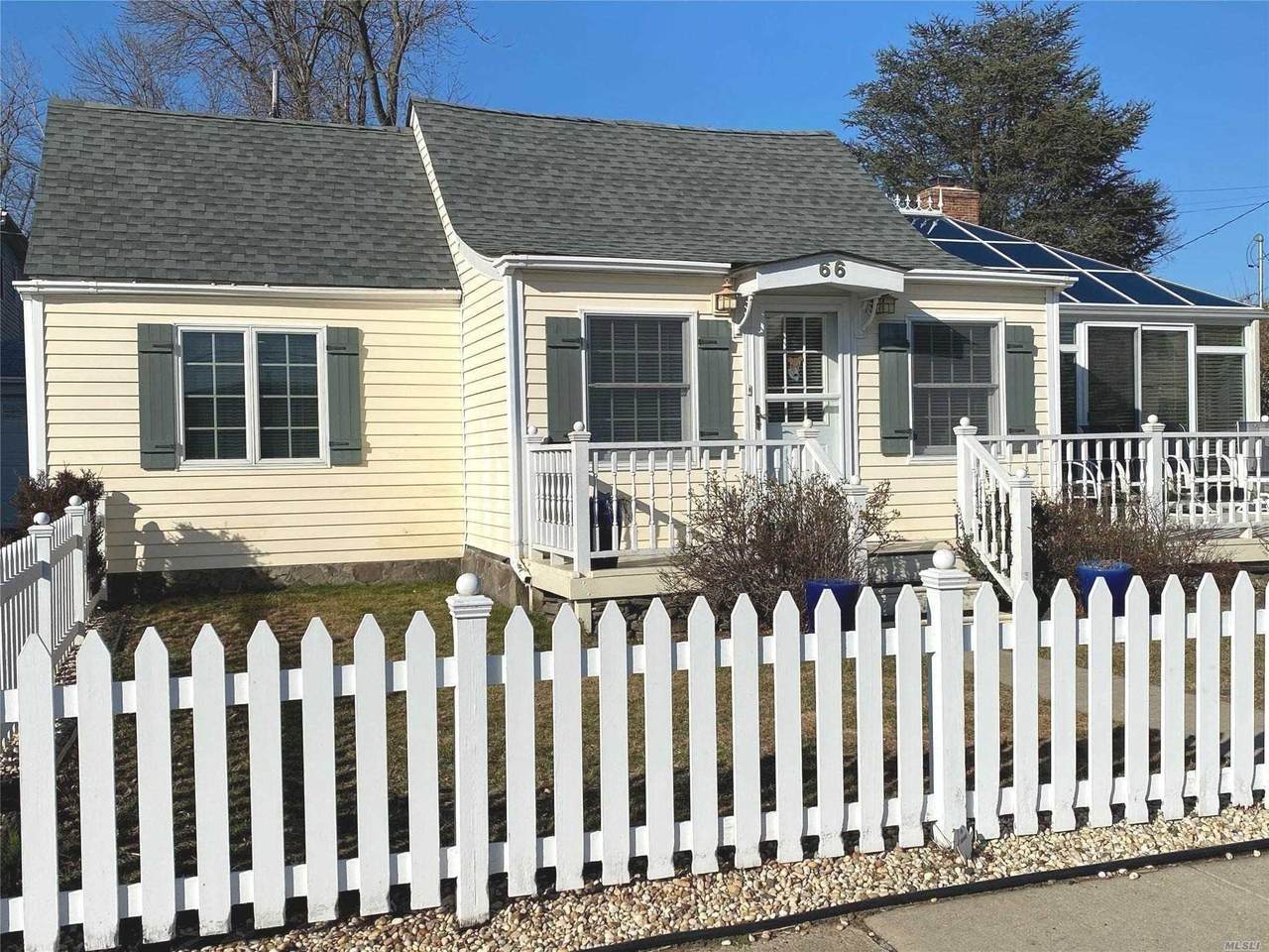 66 Orchard Beach Boulevard - Photo 1 66 Orchard Beach Boulevard - Photo 1