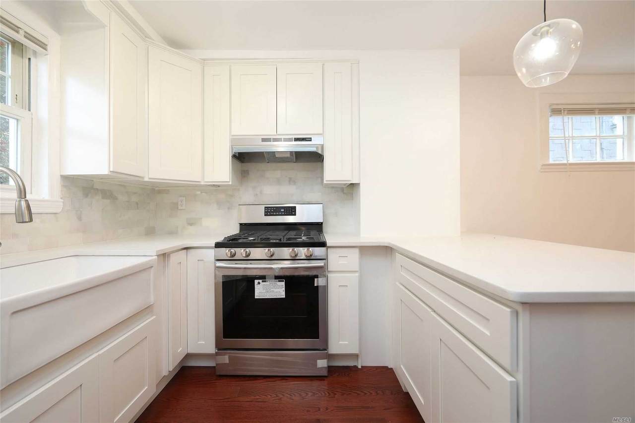 222-28 Edmore Avenue - Photo 1