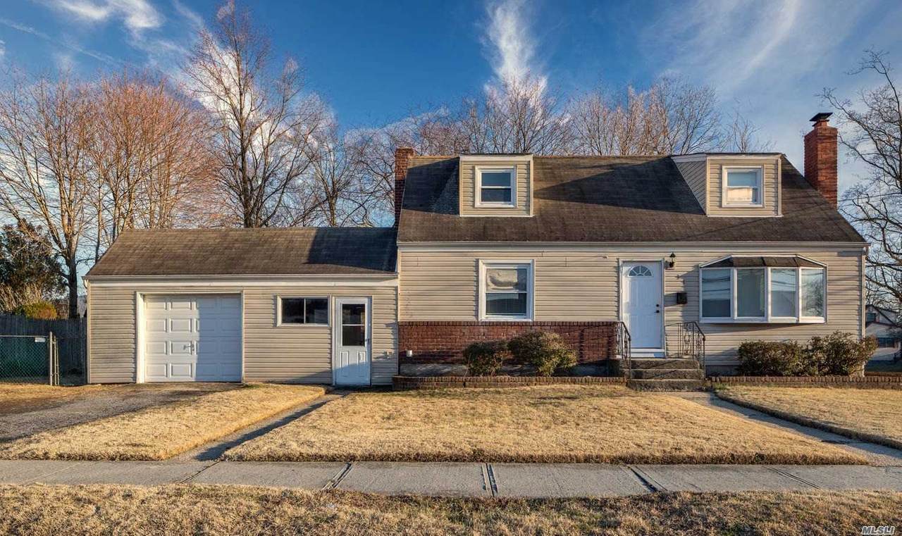 31 Paula Drive - Photo 1