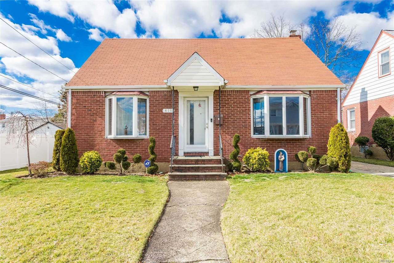 416 Saint Joseph Place - Photo 1