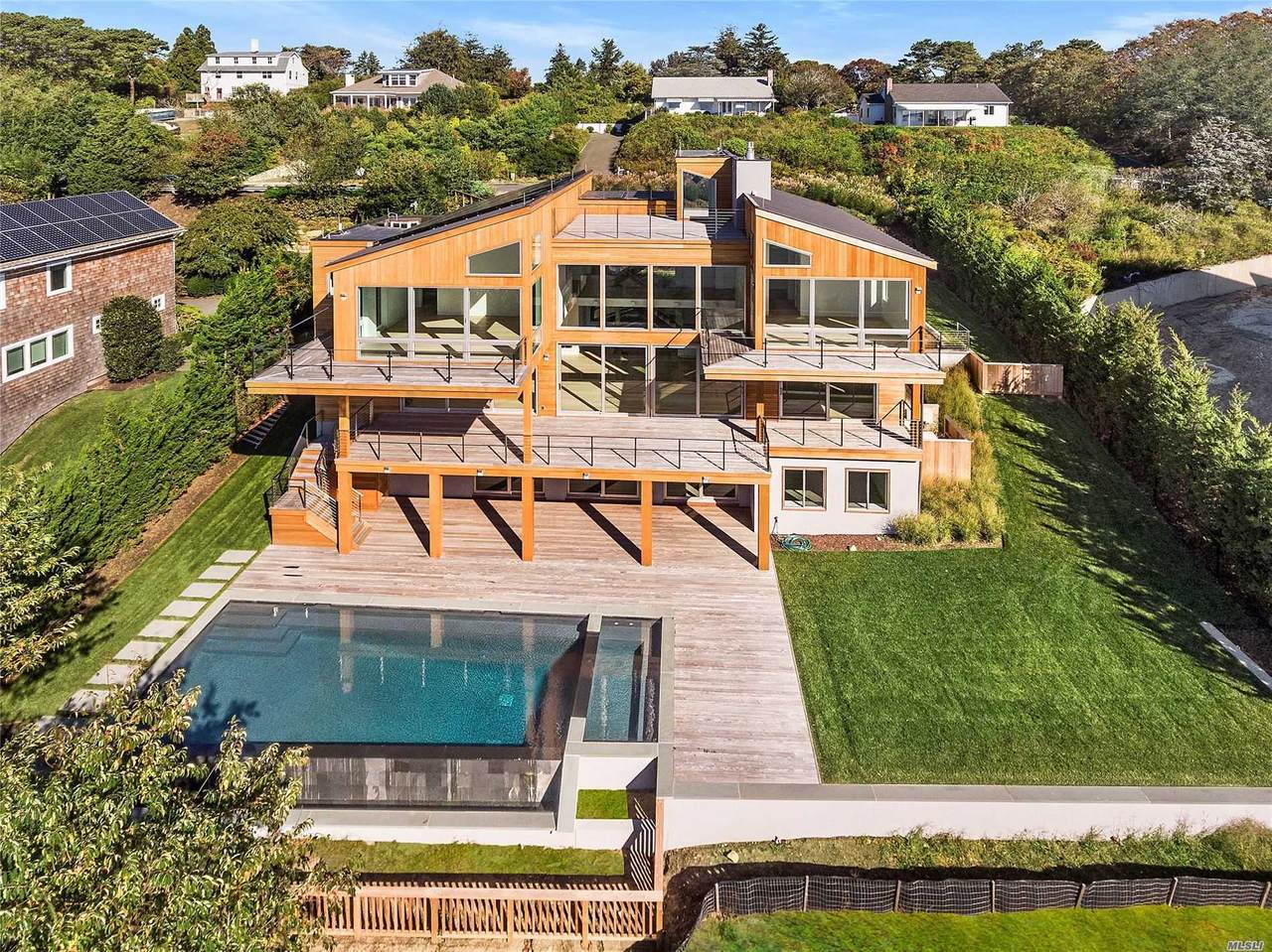 16 Aqua Drive - Photo 1