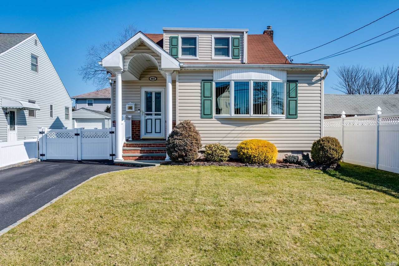 483 Maitland Street - Photo 1