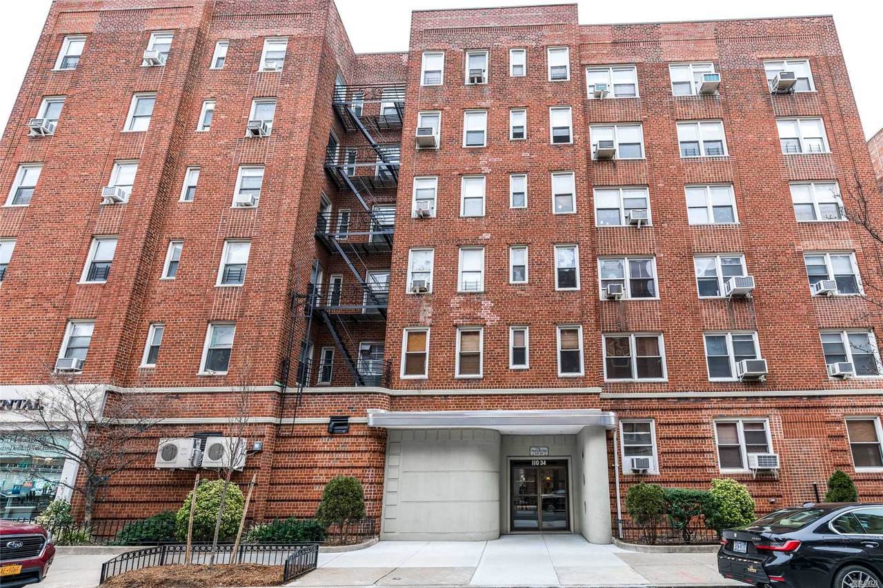 110-34 73 Road - Photo 1