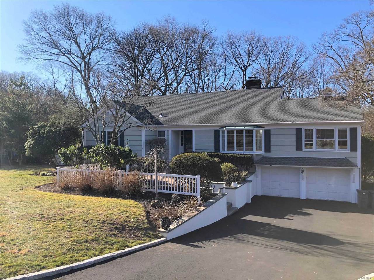 147 Huntington Bay Road - Photo 1 147 Huntington Bay Road - Photo 1