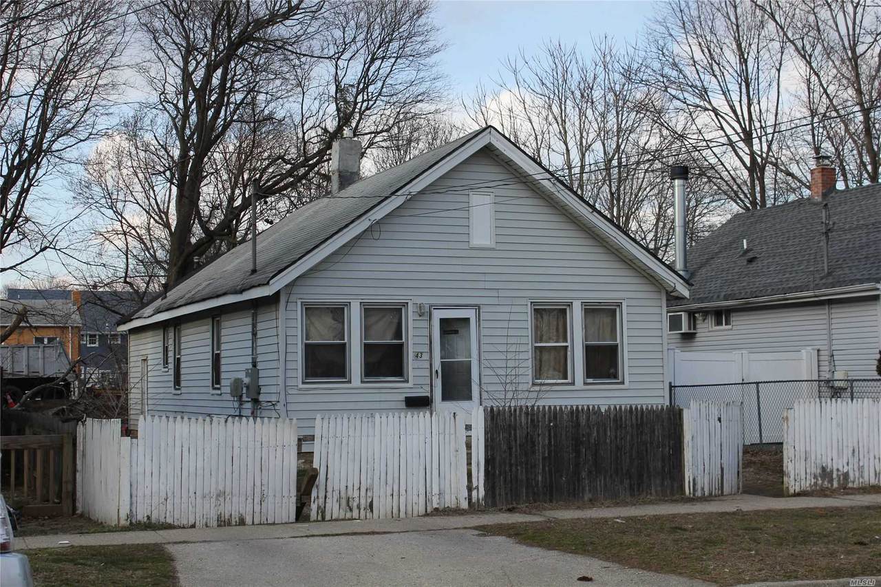43 Linden Avenue - Photo 1