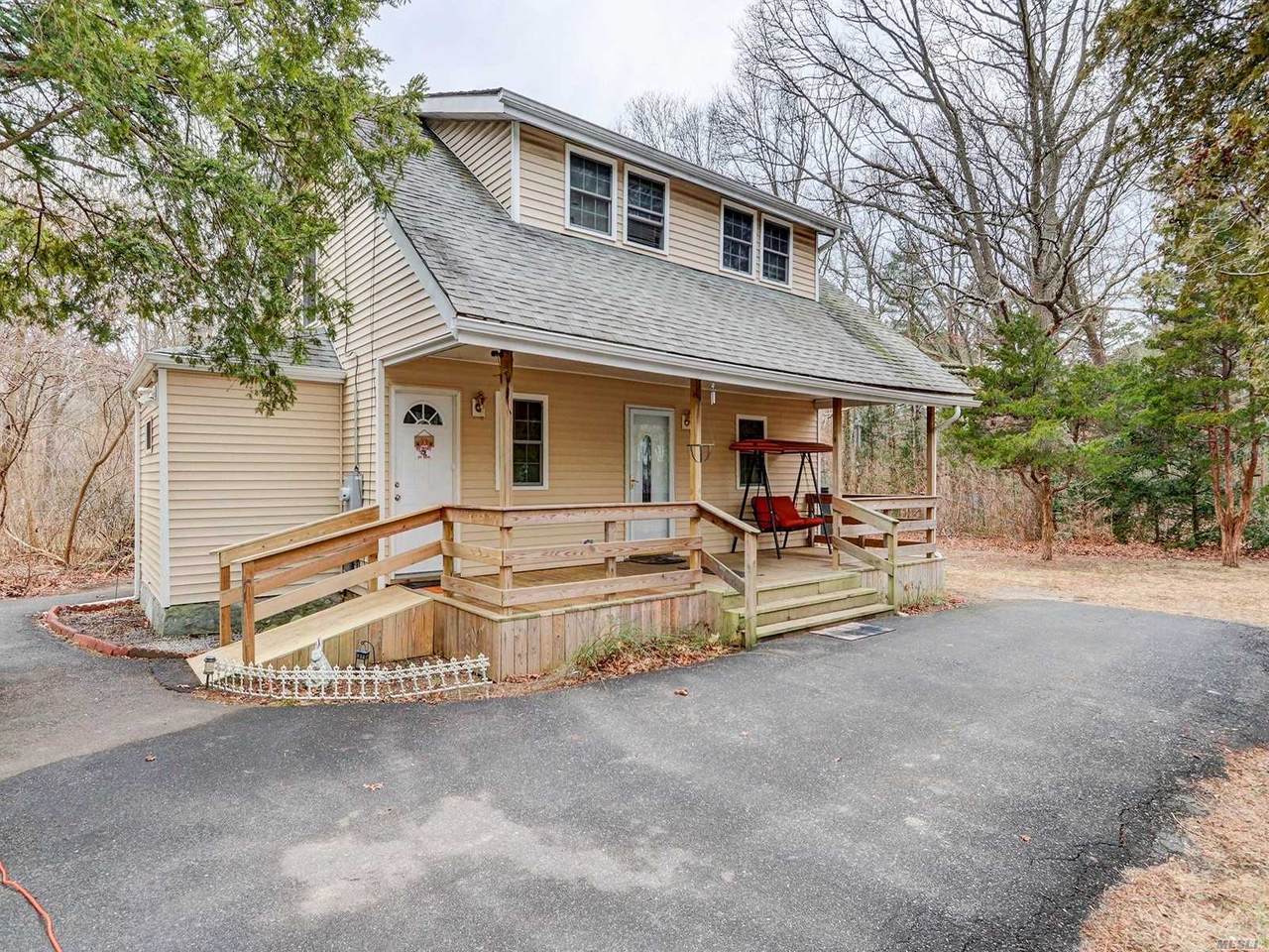 116 Putnam Avenue - Photo 1