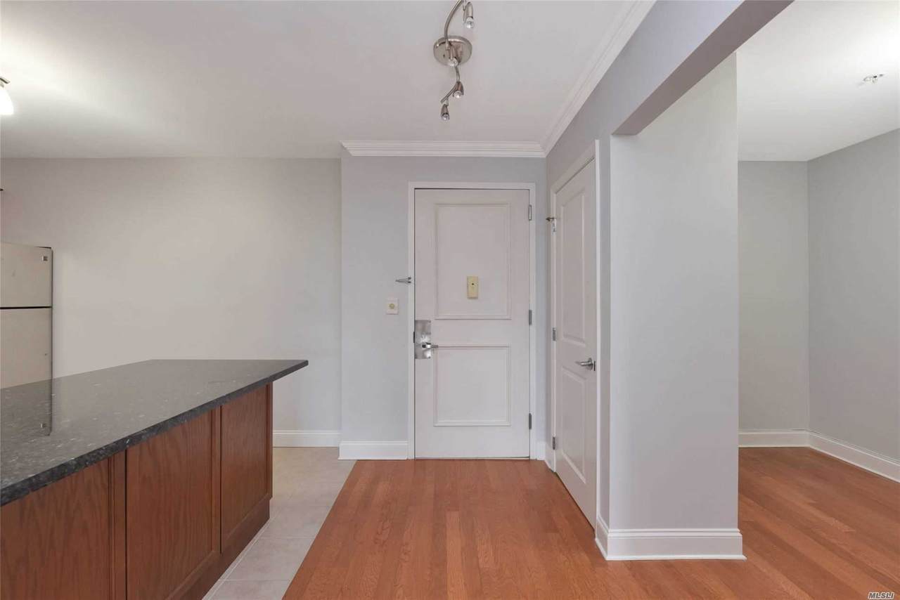 130 Post Avenue - Photo 1