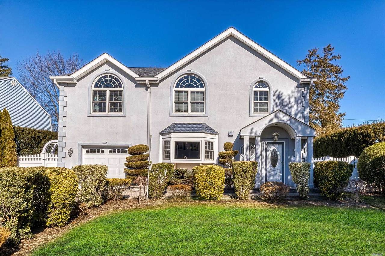 121 Earl Street - Photo 1