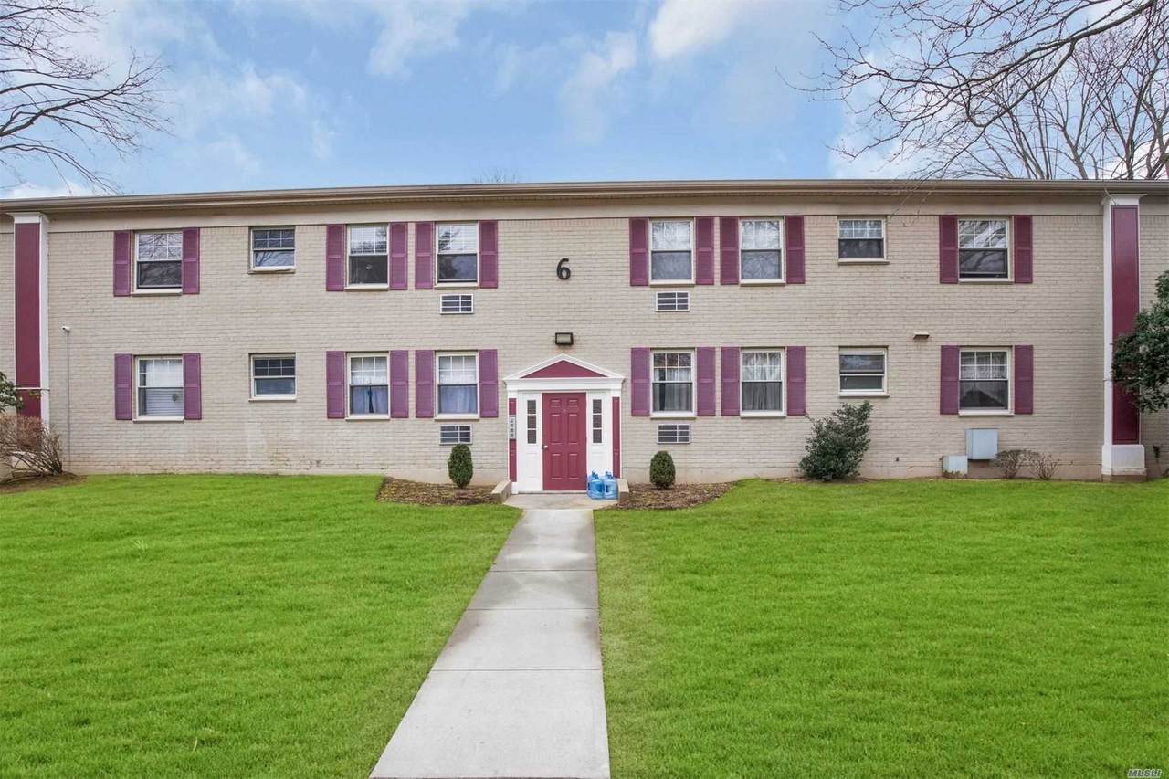 324 Post Avenue - Photo 1