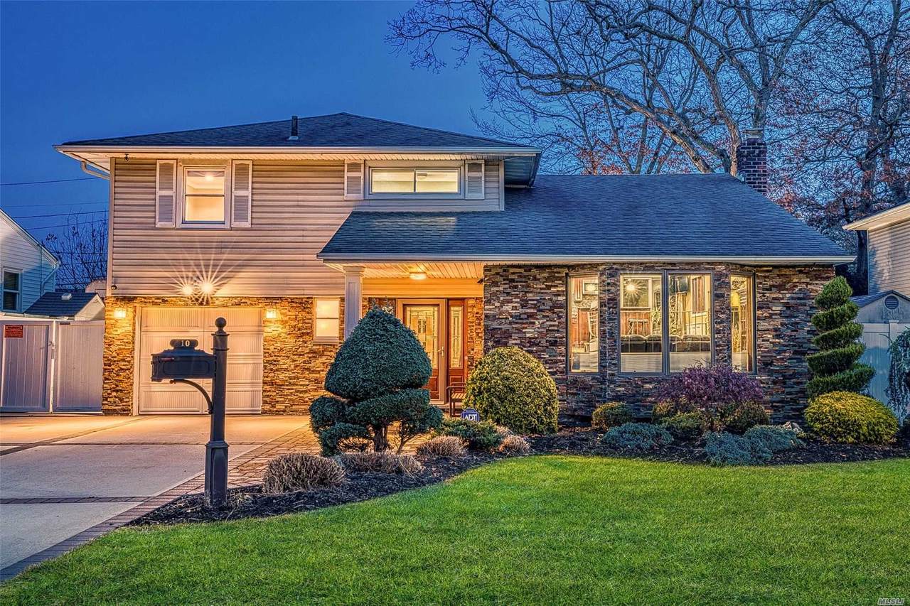 10 Stratford Court - Photo 1