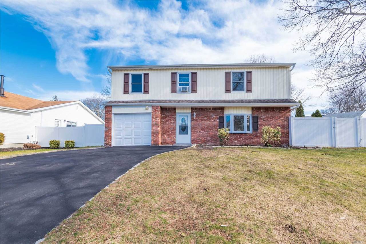 22 Maison Drive - Photo 1