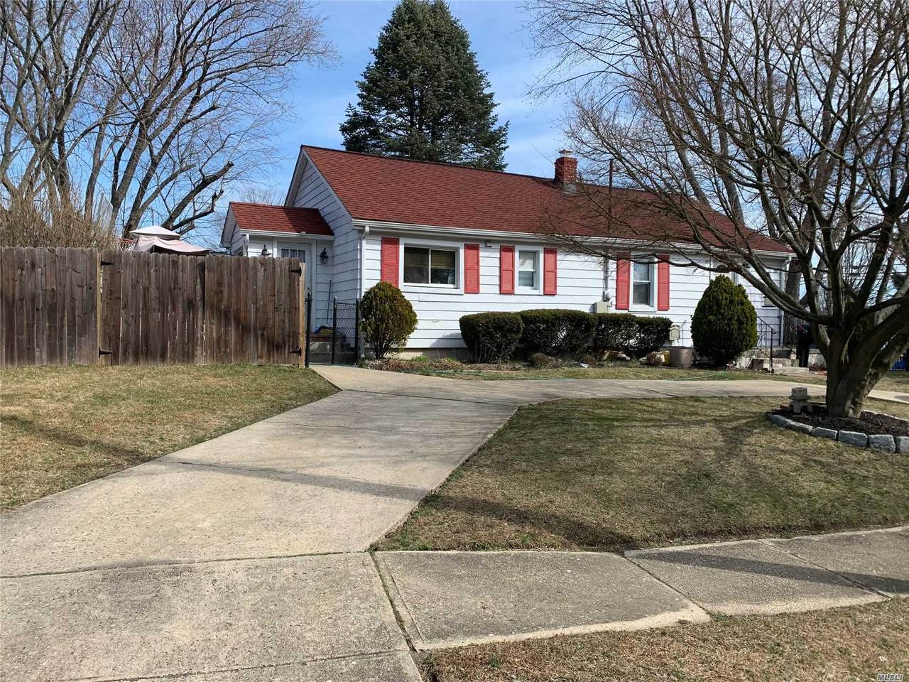 1 Reed Drive - Photo 1
