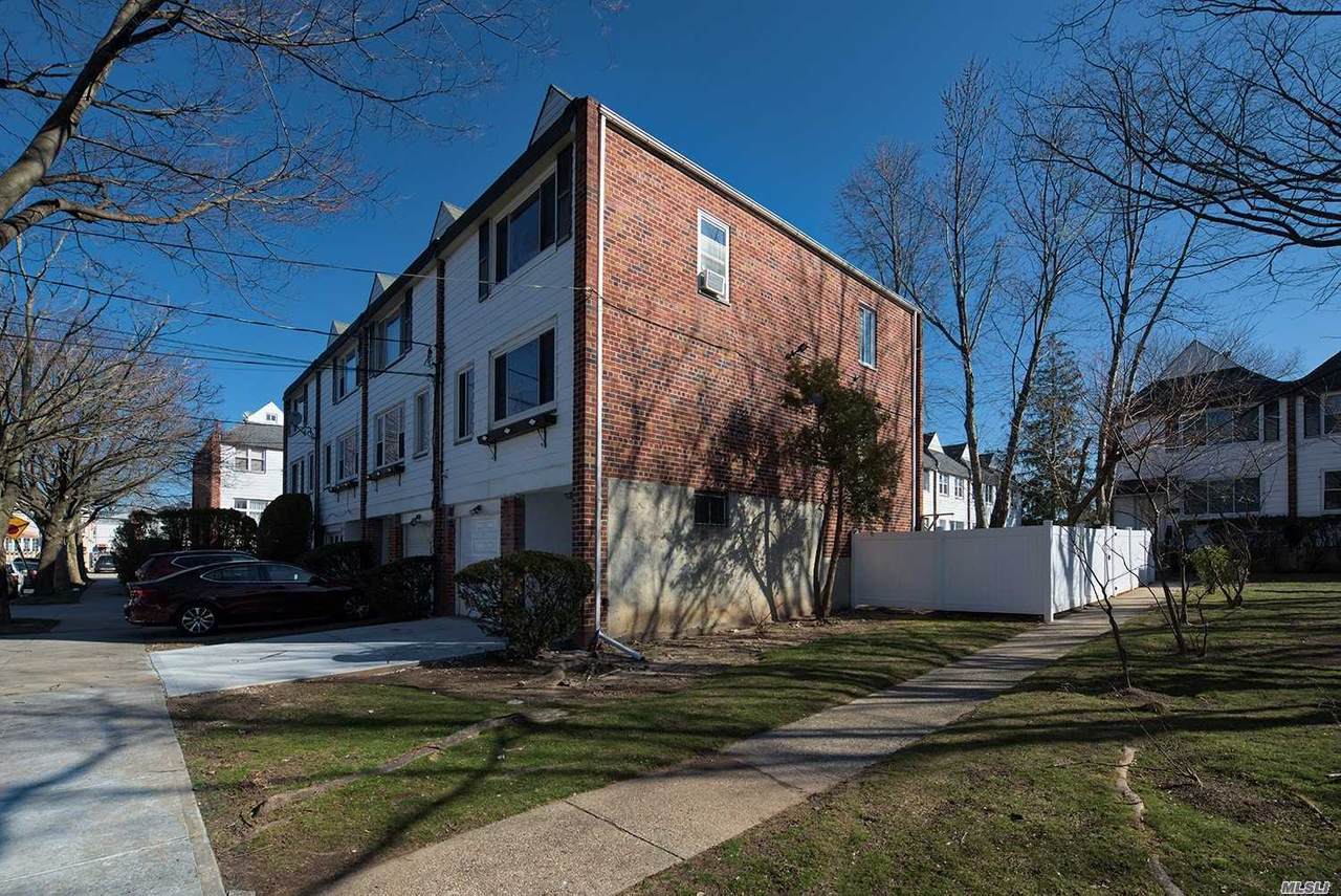 149-45 258 Street - Photo 1