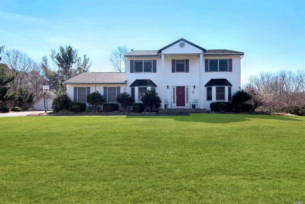 49 Elderwood Drive - Photo 1