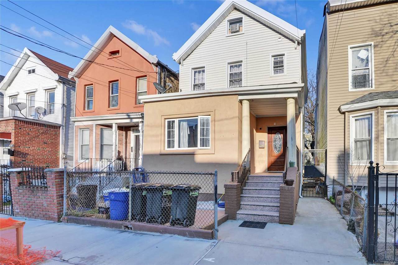 115 Essex - Photo 1