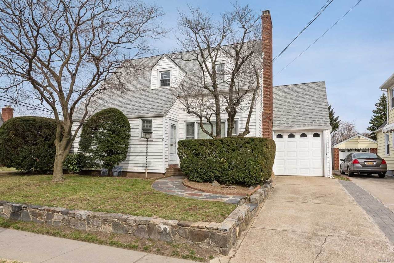 8 New Hyde Park Road - Photo 1