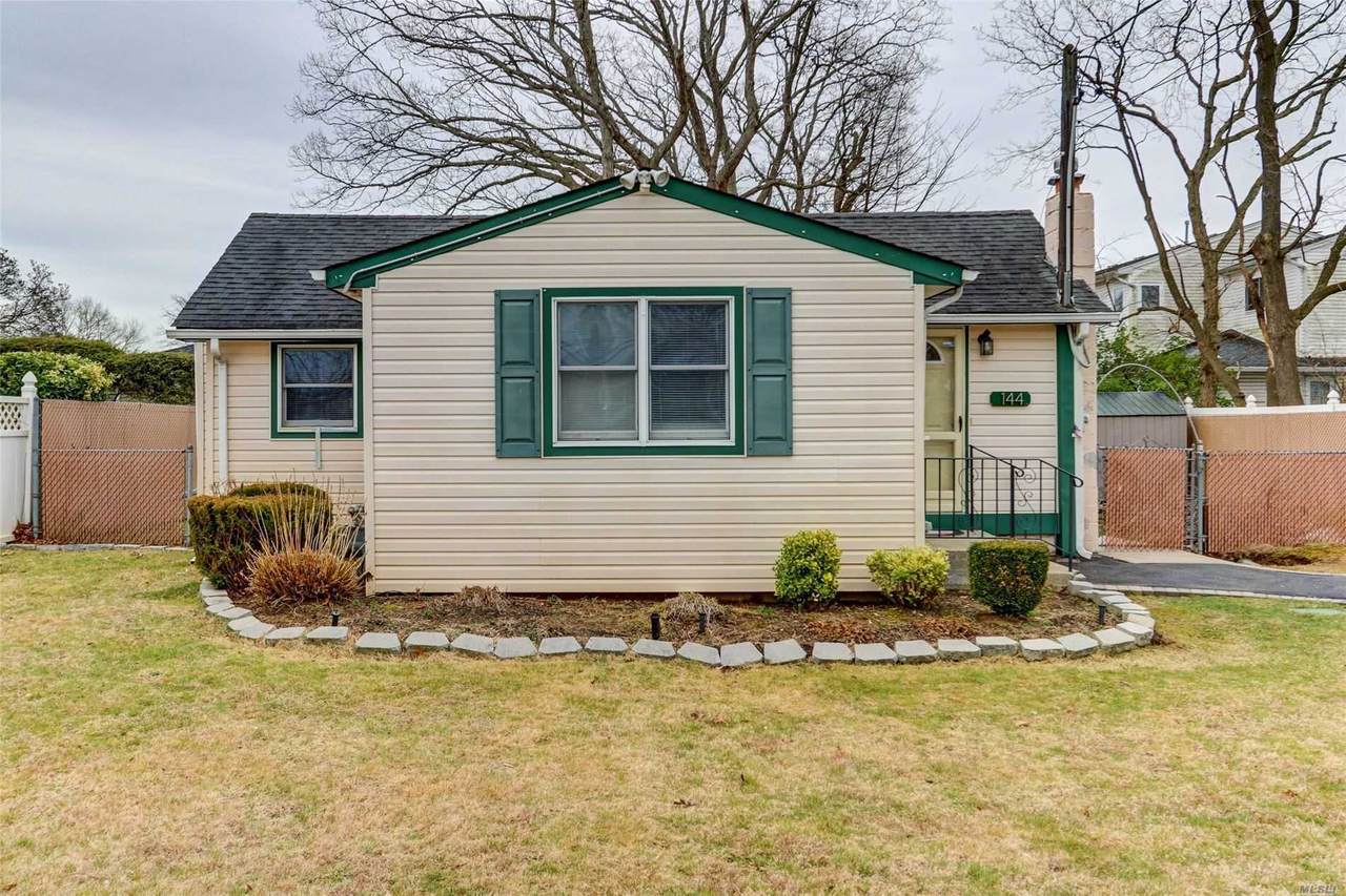 144 Oakland Avenue - Photo 1