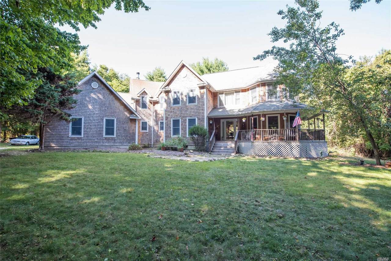 693 Short Beach Road - Photo 1