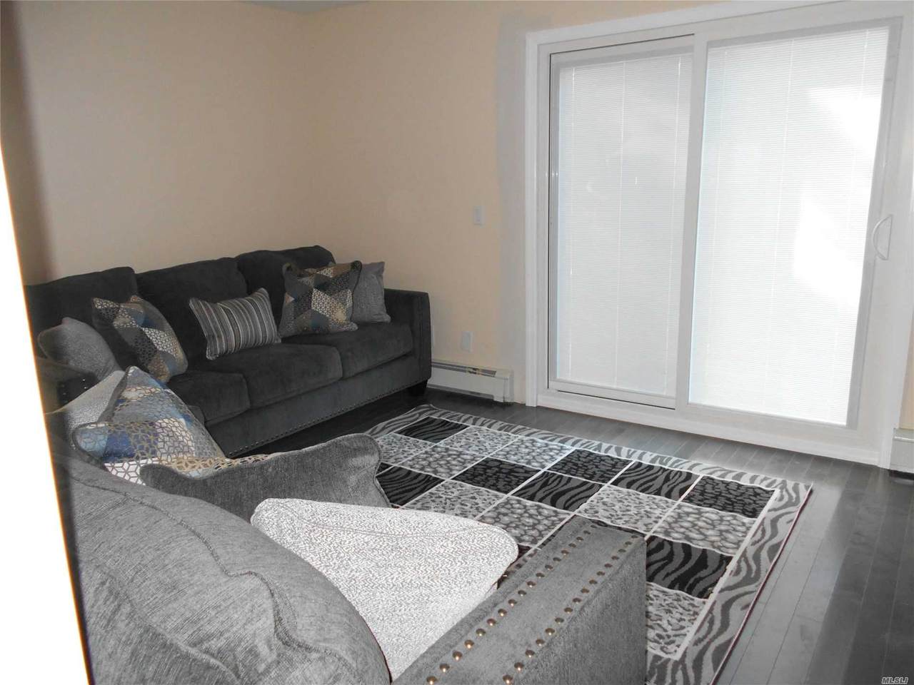 1368 Lombardy Boulevard - Photo 1 1368 Lombardy Boulevard - Photo 1
