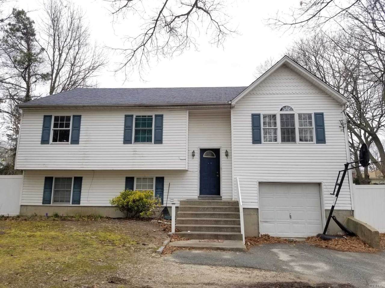 71 Barton Avenue - Photo 1