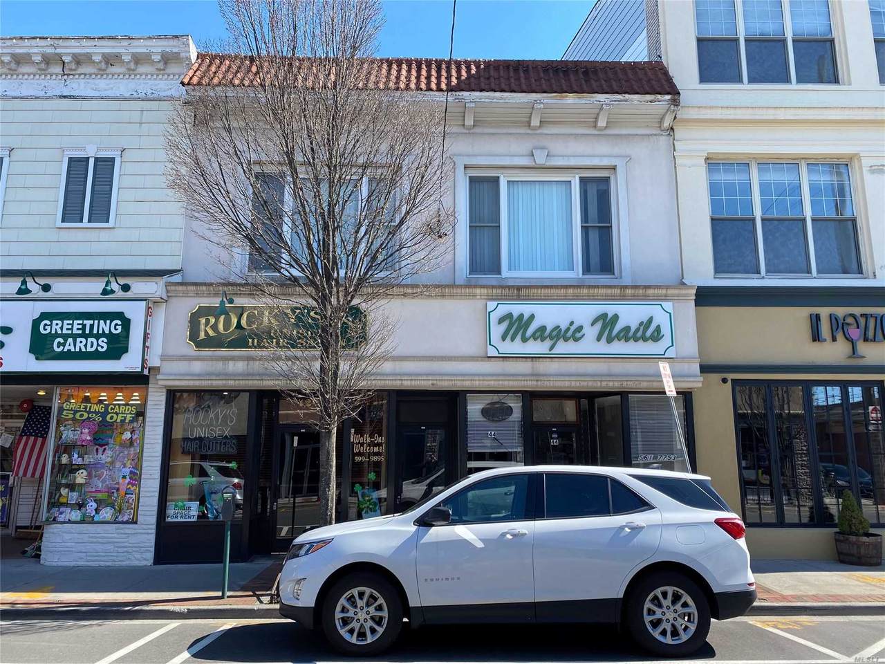 44 Atlantic Avenue - Photo 1