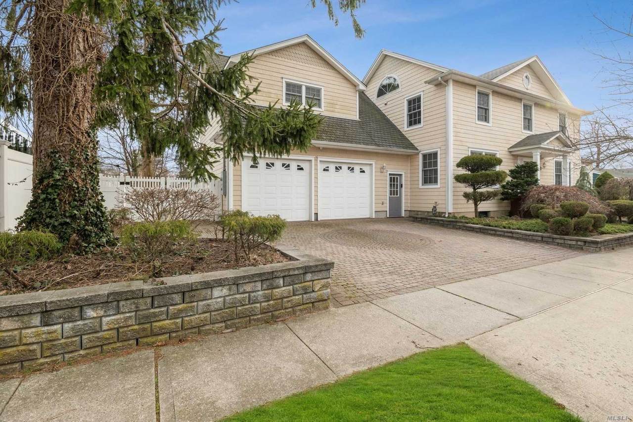 38 Suffolk Road - Photo 1