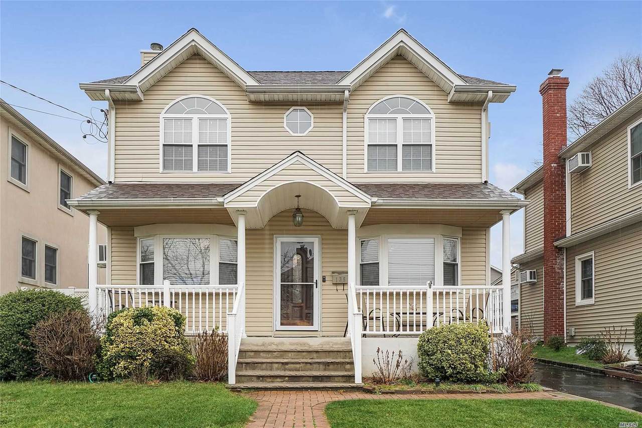 135 Devon Road - Photo 1