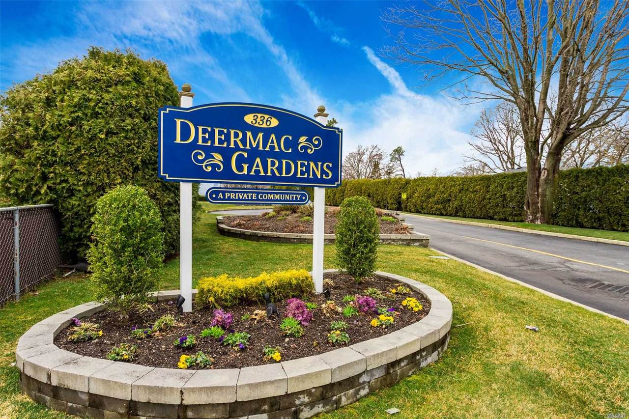 336 Commack Road - Photo 1