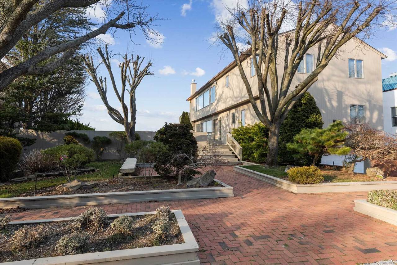 1740 Bay Boulevard - Photo 1
