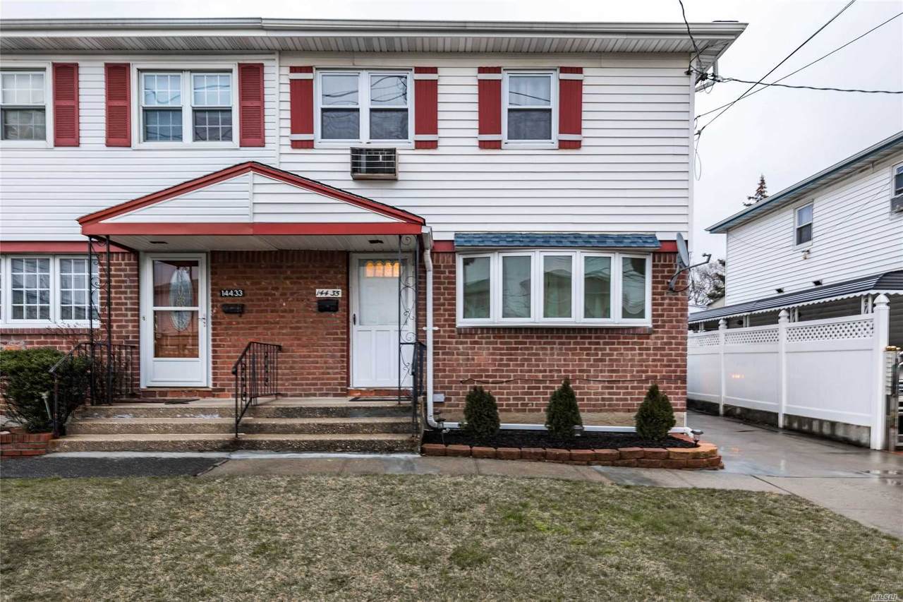 144-35 Weller Lane - Photo 1