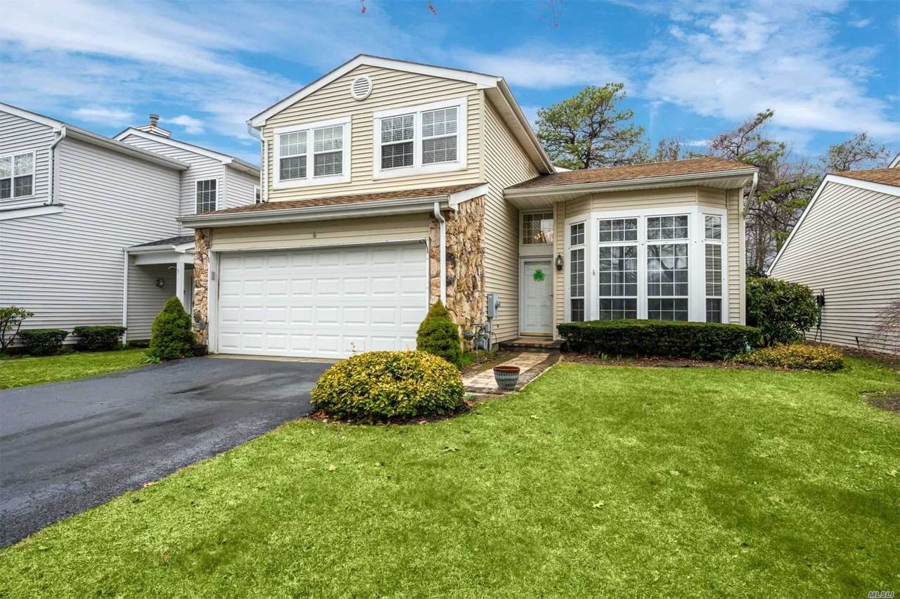 6 Colony Drive - Photo 1