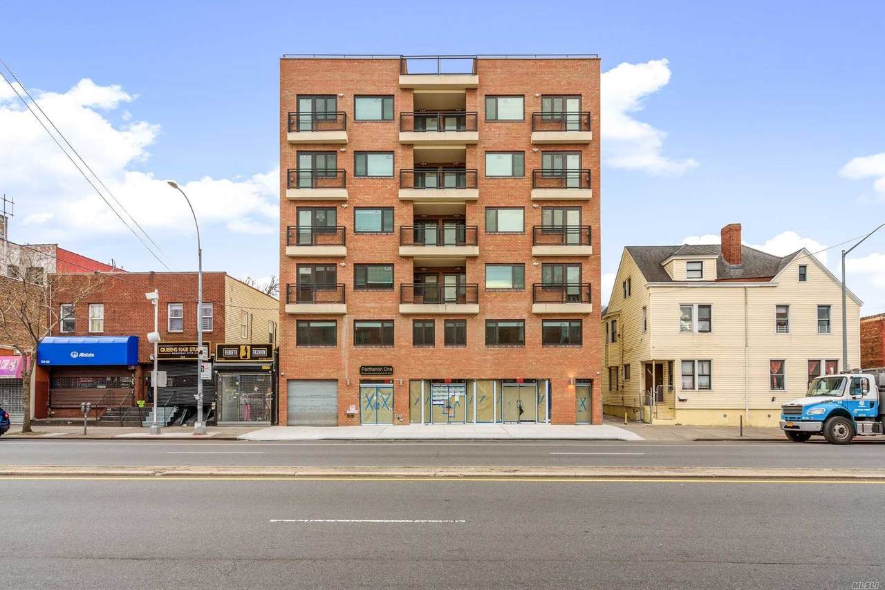172-18 Jamaica Avenue - Photo 1