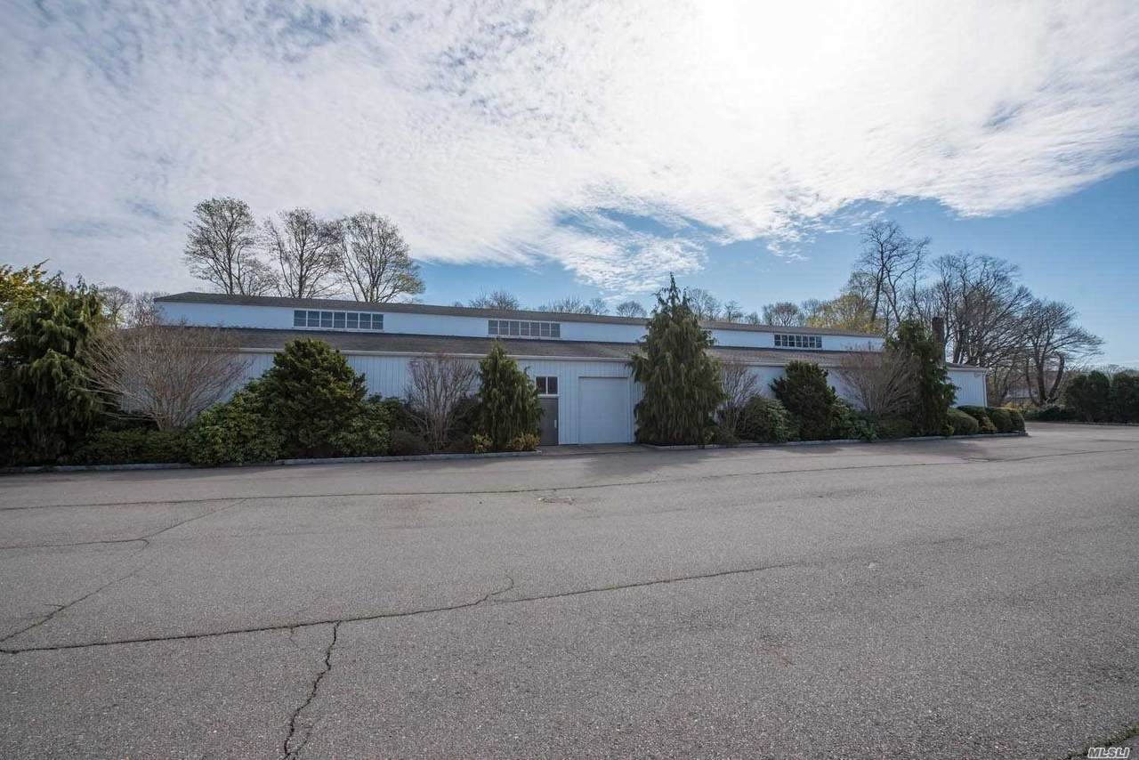 13650 Main Road - Photo 1
