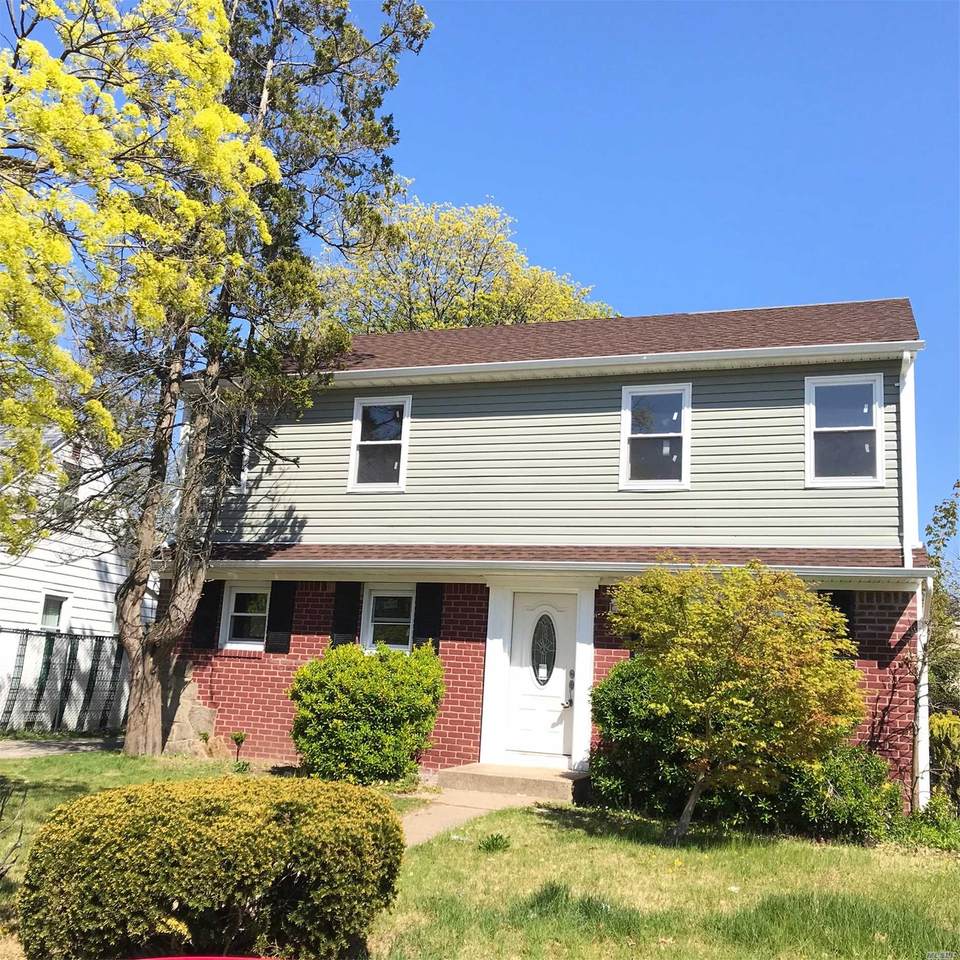 236 Fieldmere Street - Photo 1