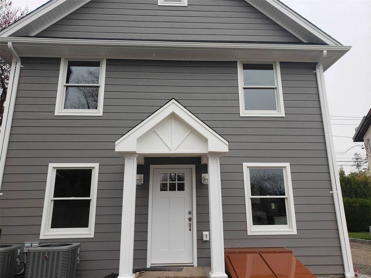 71B Park Avenue - Photo 1