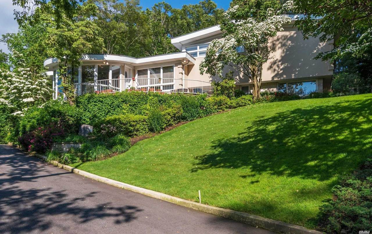 245 Chestnut Drive - Photo 1