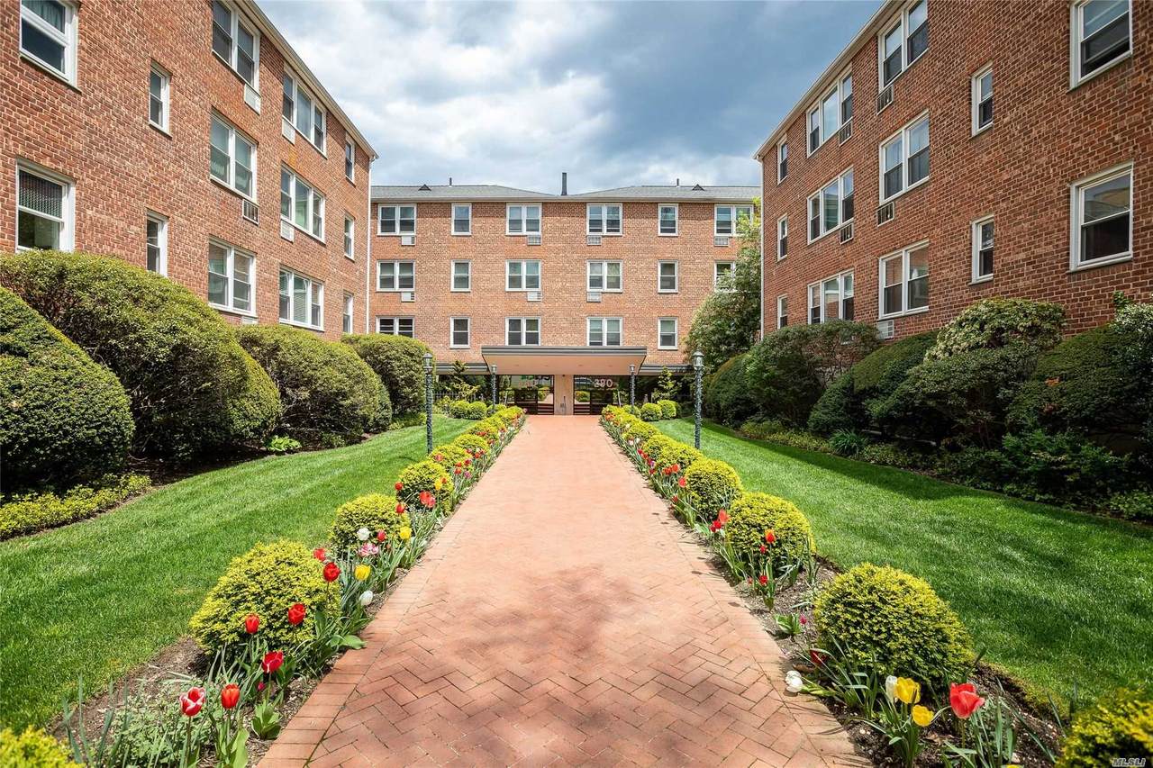 290 Atlantic Avenue - Photo 1