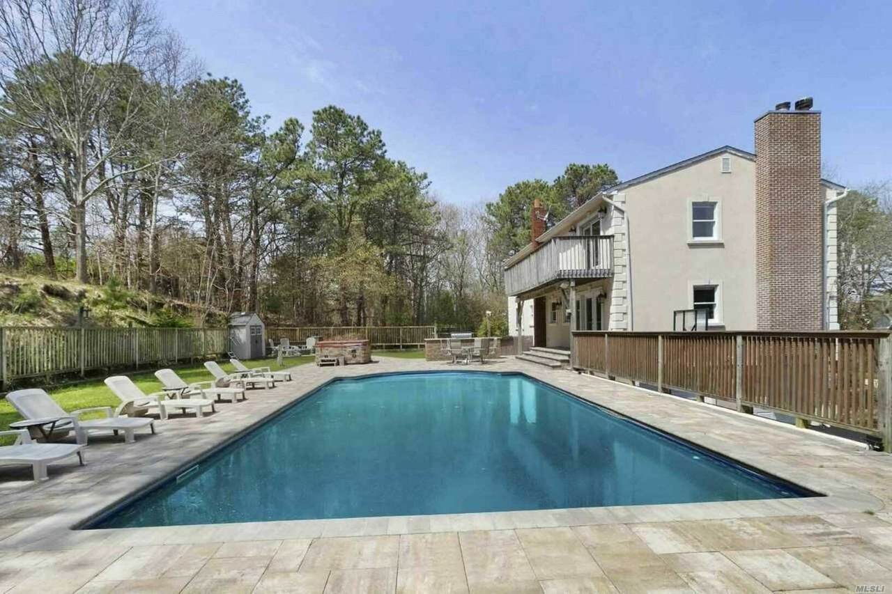 36 Charla Drive - Photo 1